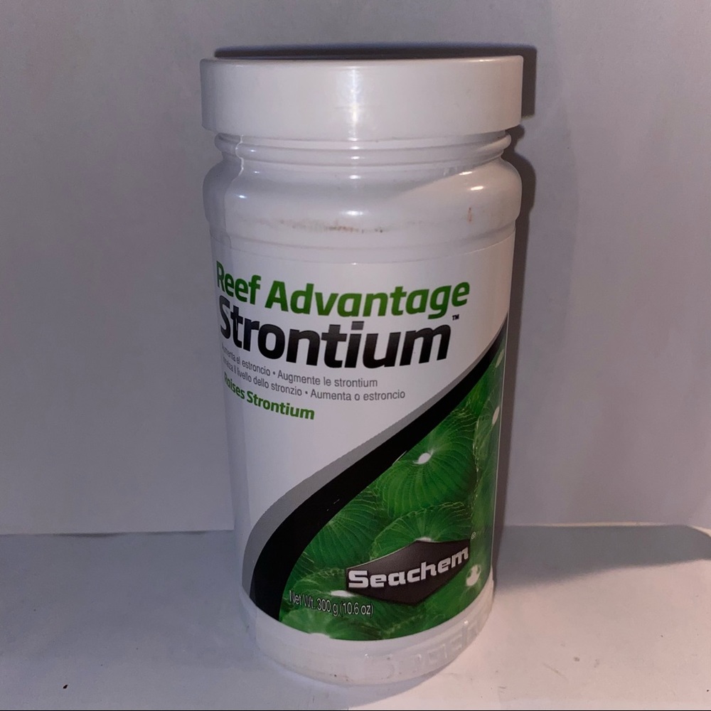 Seachem Reef Advantage Strontium 300 g 10.6 oz